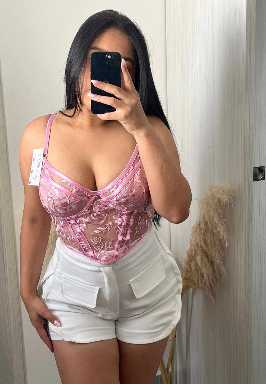 Corset con panty en tela bordada encaje